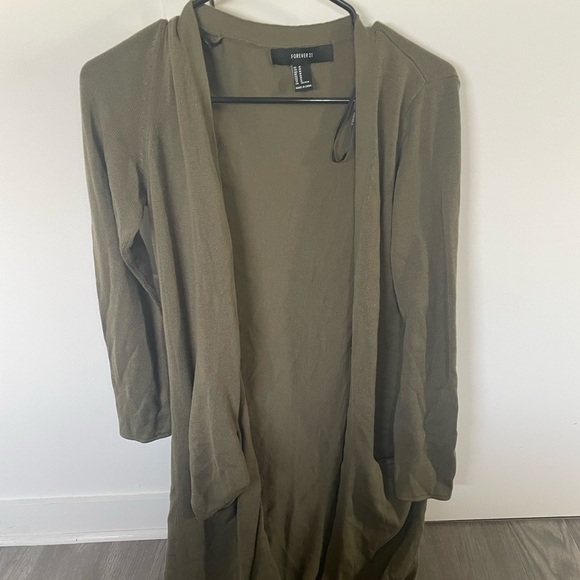 Sweaters - Long sleeve green cardigan sweater (M)
